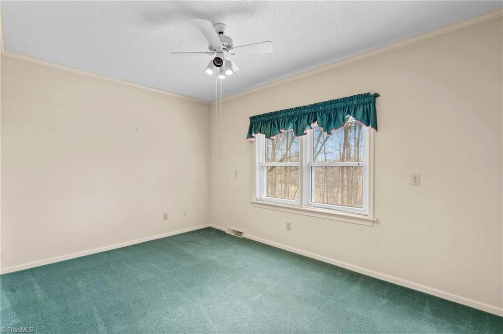 411 Wildwood Drive Property Photo 41