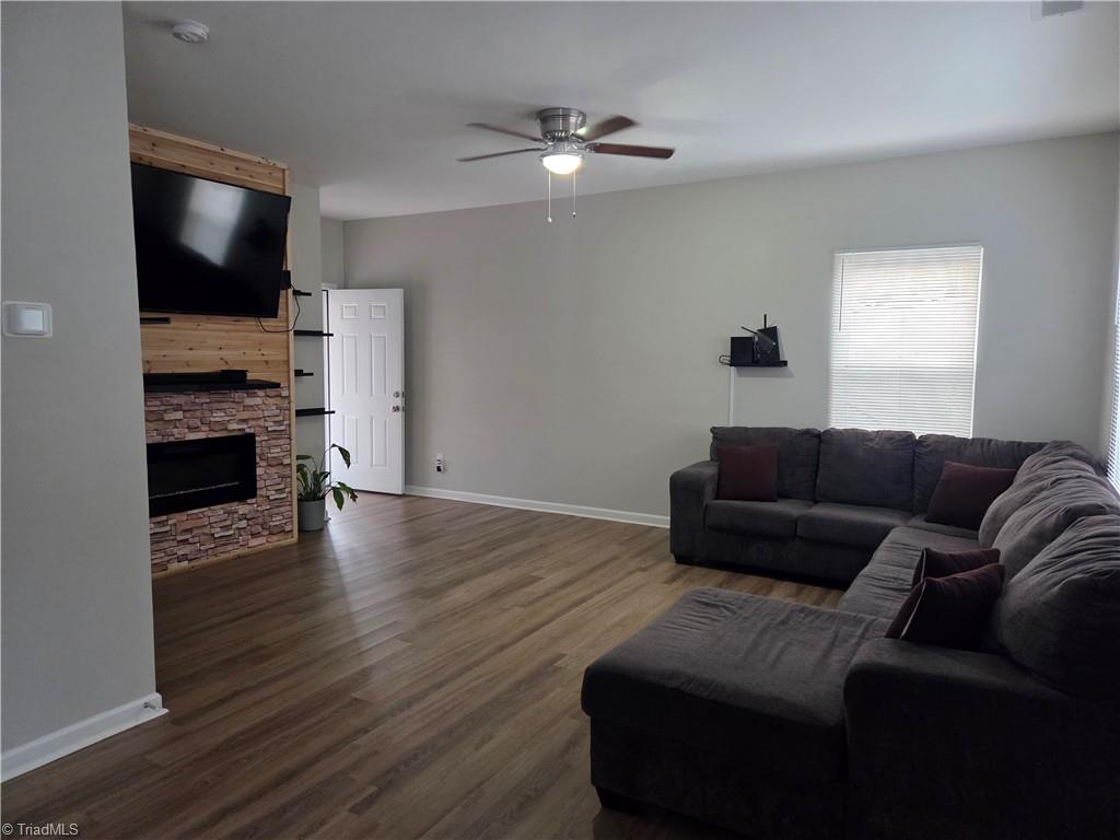 1806 Franklin Avenue Property Photo 8