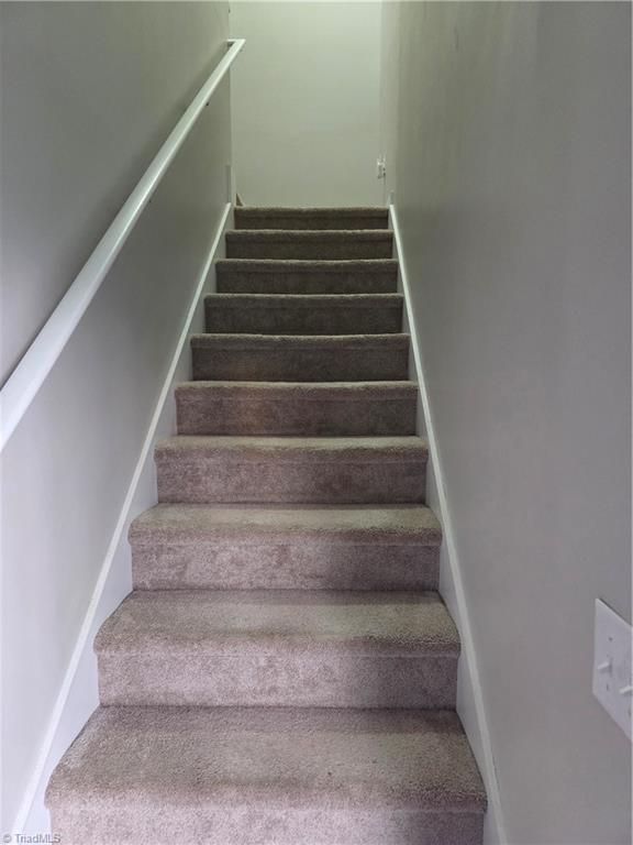 1806 Franklin Avenue Property Photo 9