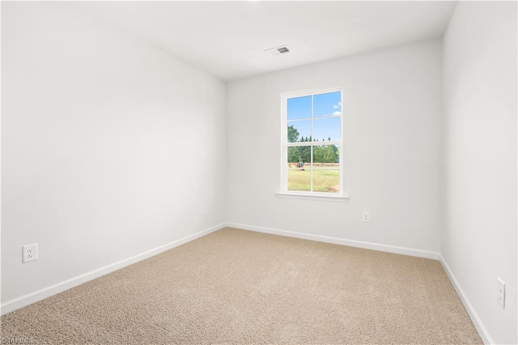 7058 Eclipse Trail Property Photo 9