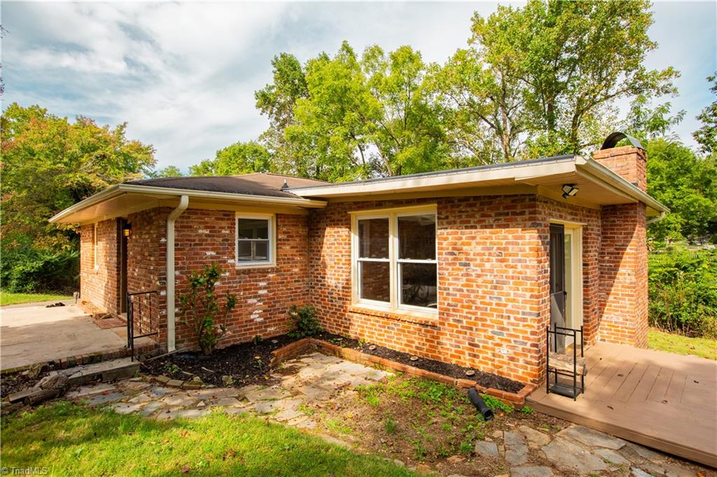 581 Clyde Drive Property Photo 27