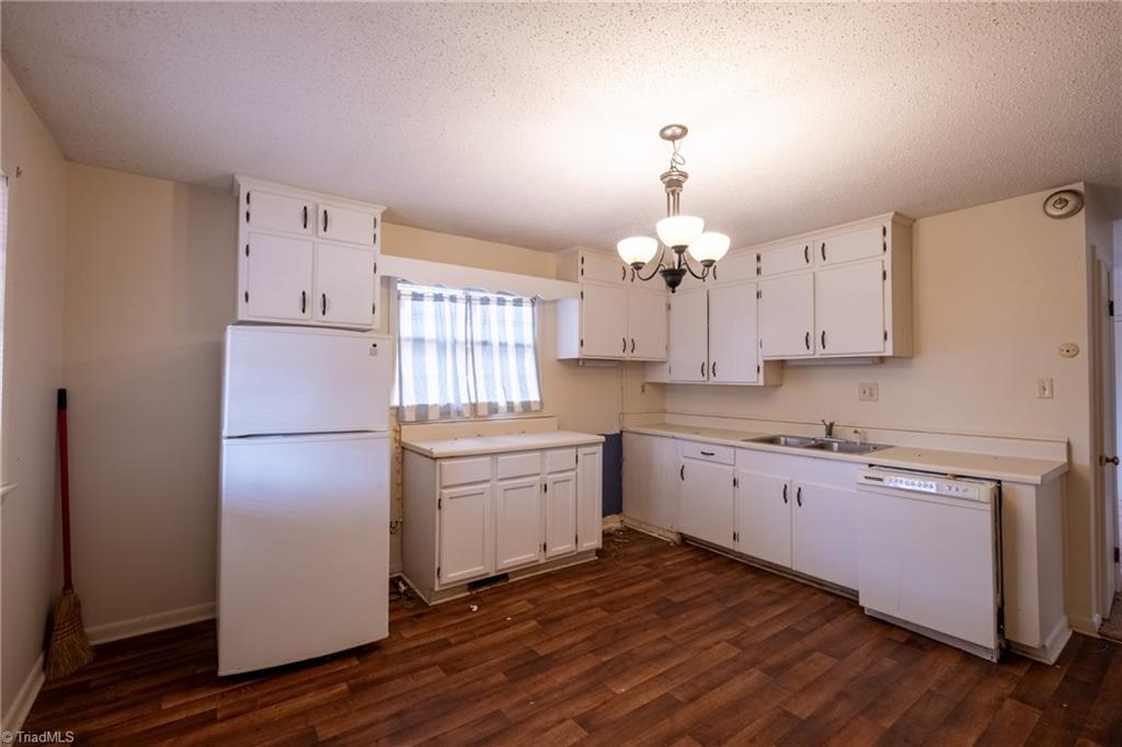 4315 Hicone Road Property Photo 8