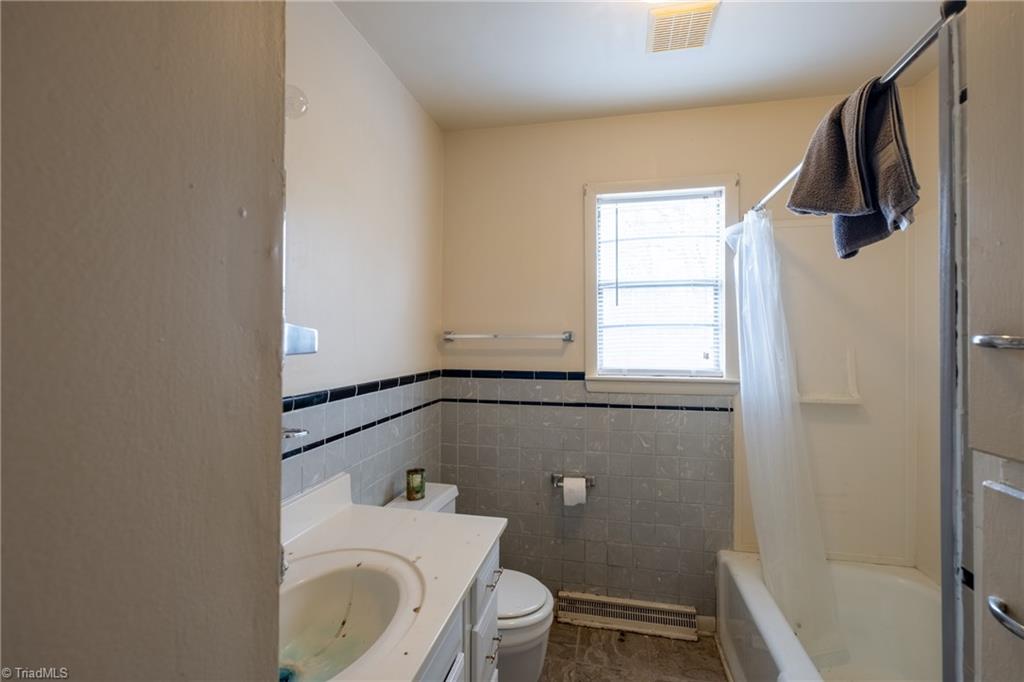 4315 Hicone Road Property Photo 19