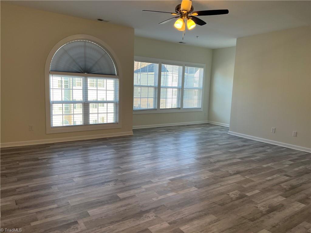 2607 Pennoak Way # J Property Photo 1