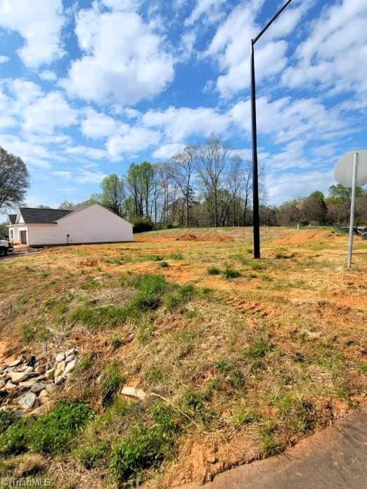 3446 Robindale Drive Property Photo 24