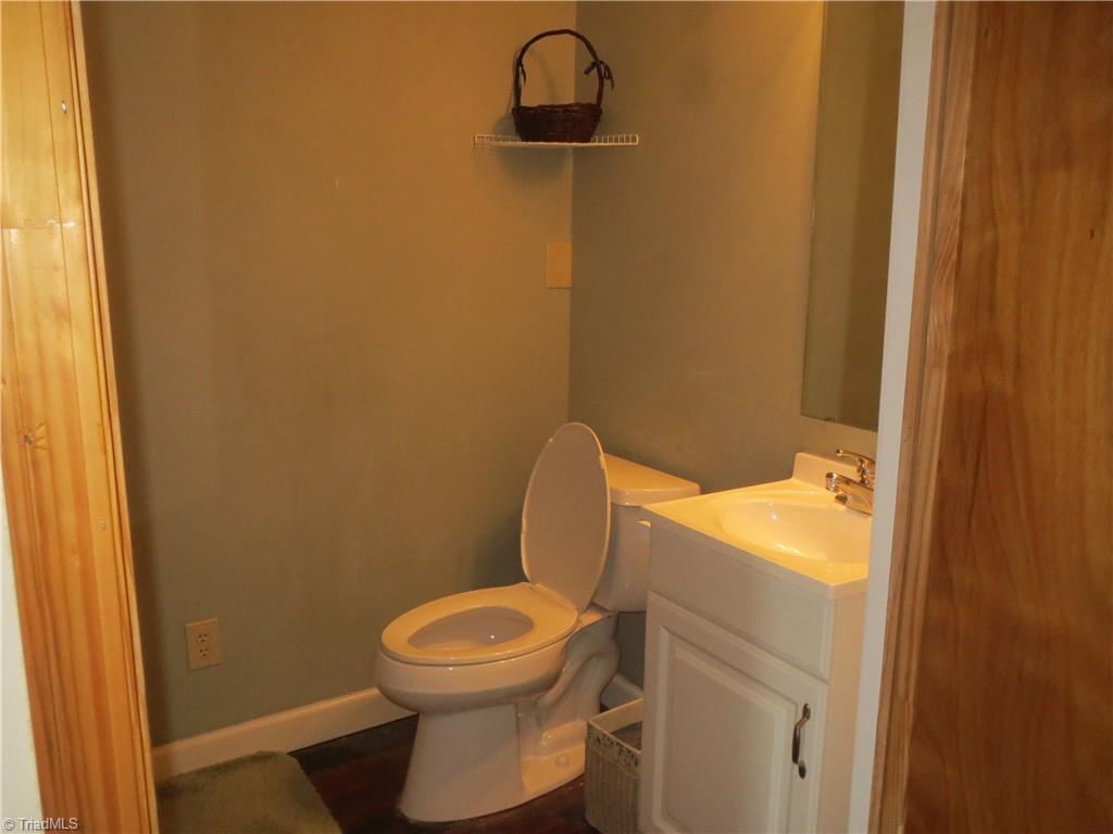 105 W Main Street Property Photo 28