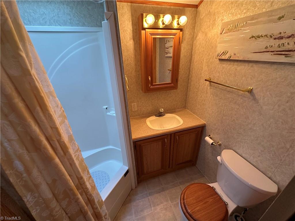 171 Grand View Drive Property Photo 17