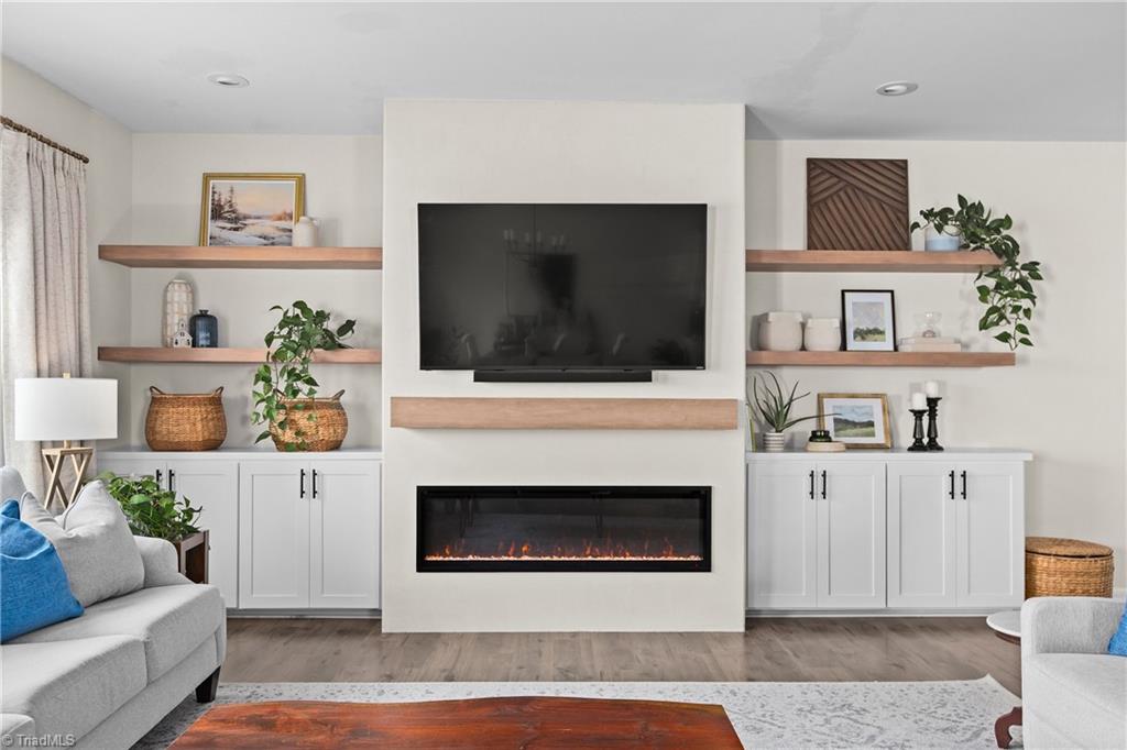 4020 Centerpiece Court Property Photo 8