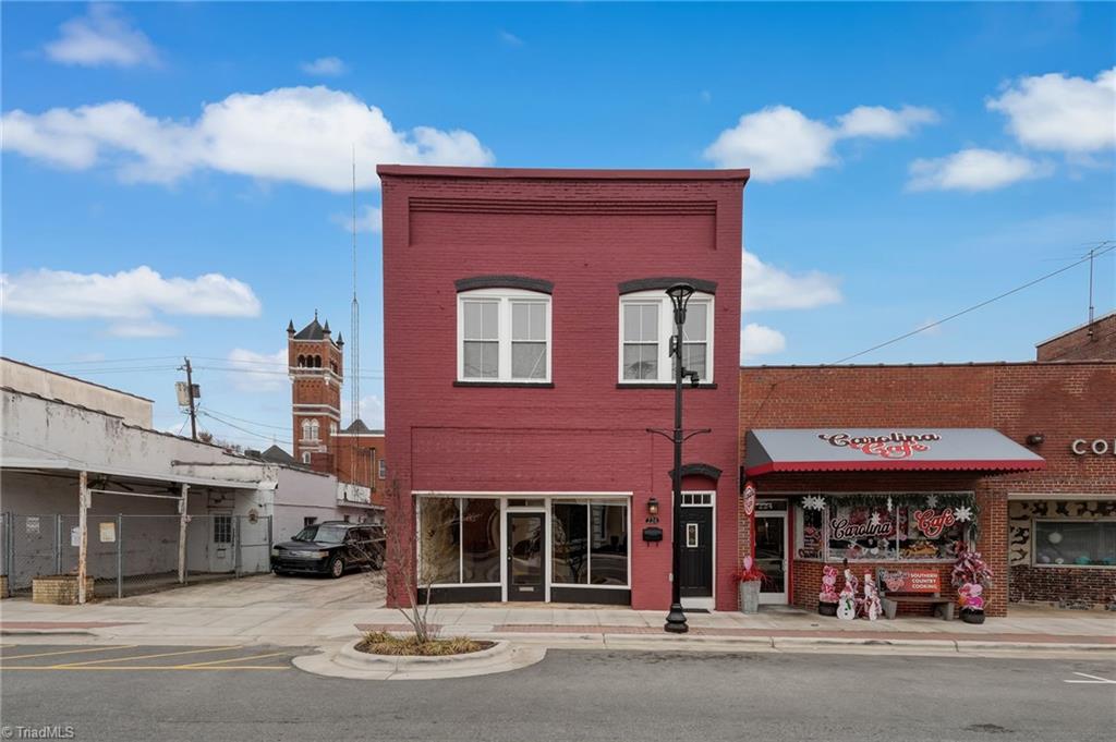 226 Settle Street Property Photo 1