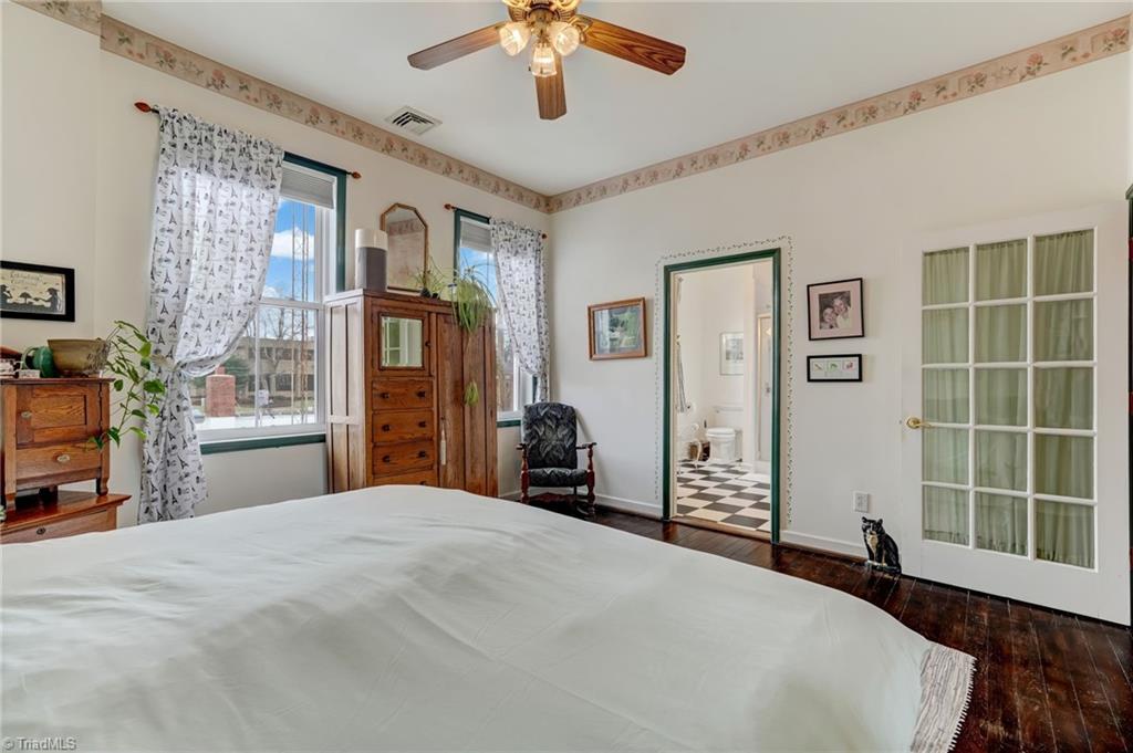 226 Settle Street Property Photo 16