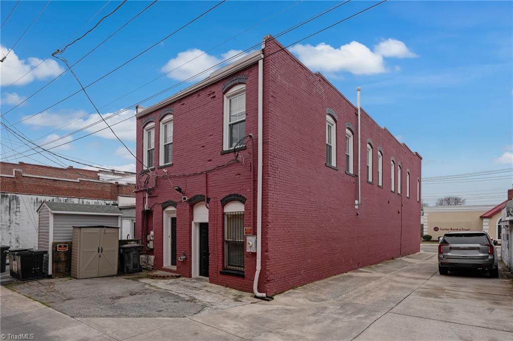 226 Settle Street Property Photo 38