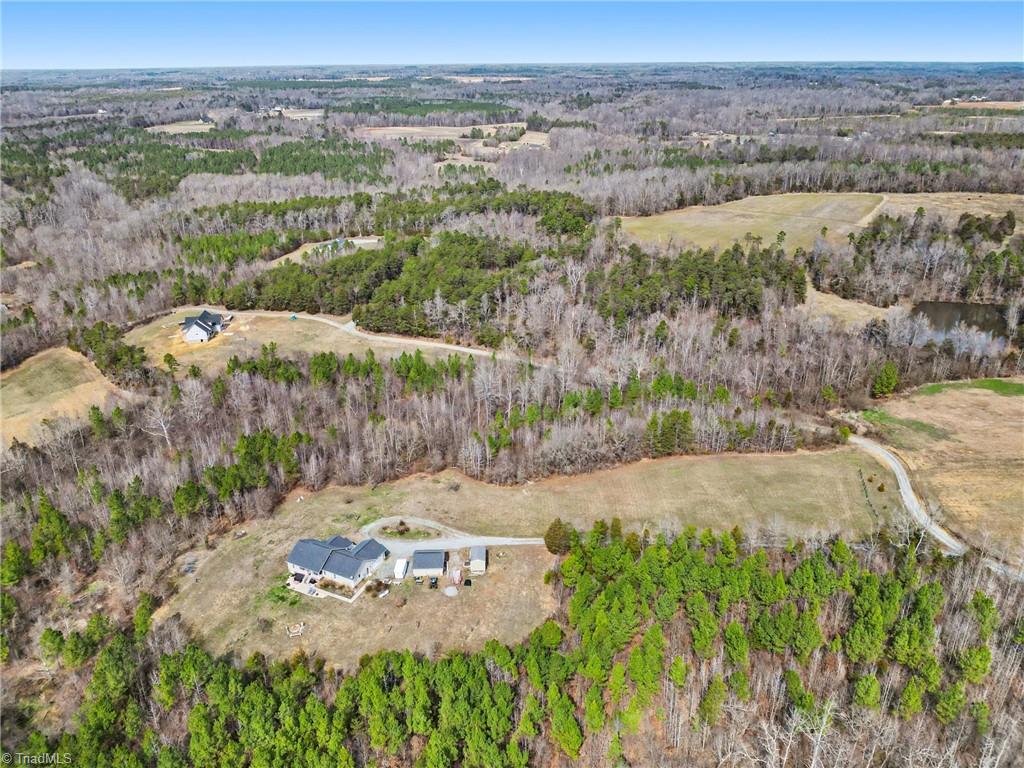 289 Jacobs Trail Property Photo 42