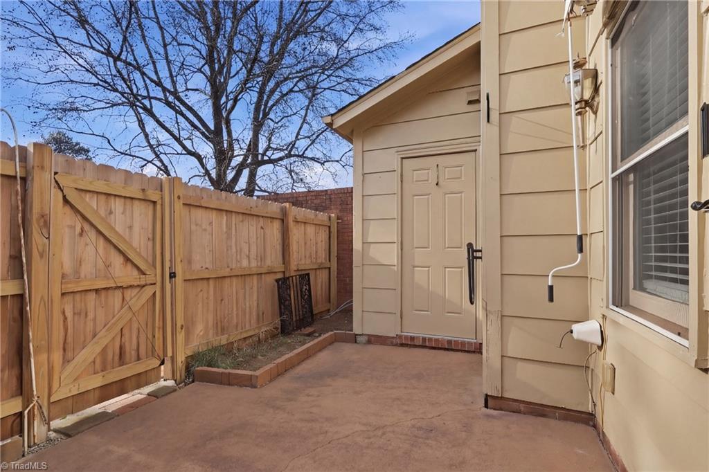 4822 Tower Road # C Property Photo 37