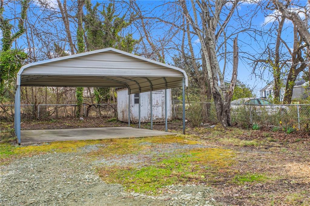 1615 Preston Street Property Photo 28