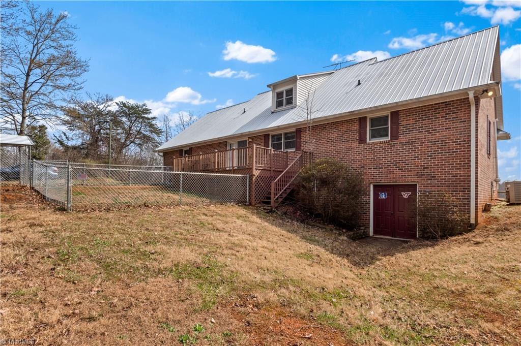 120 Skyline Drive Property Photo 39