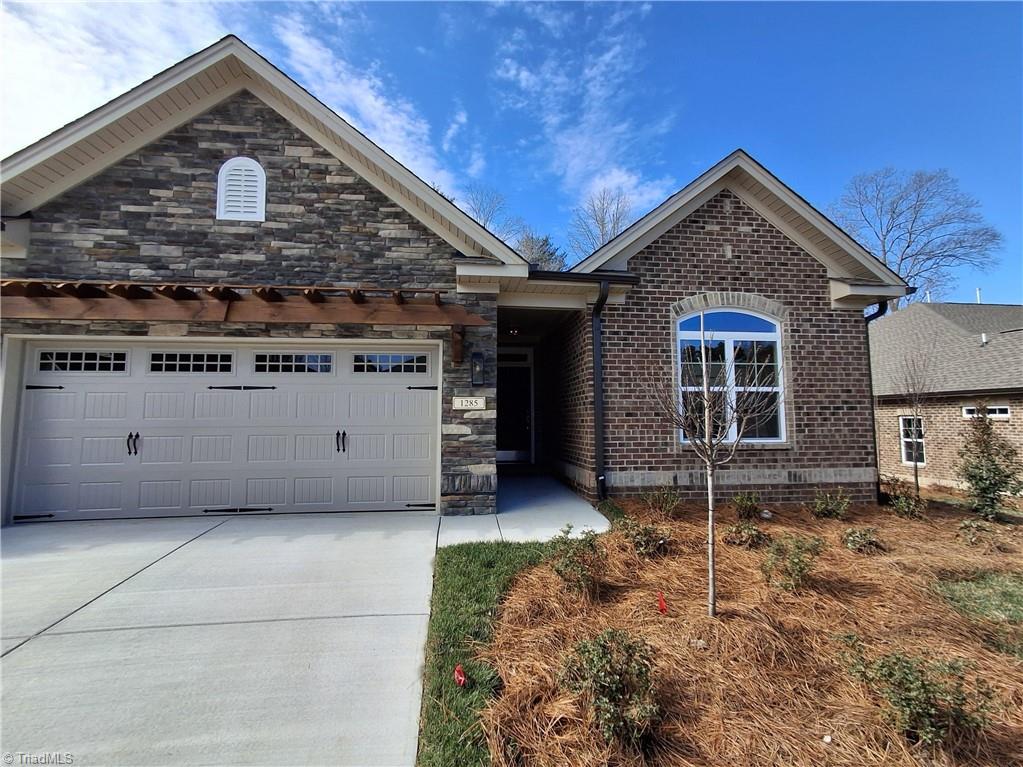1285 Talisker Way Property Photo 2