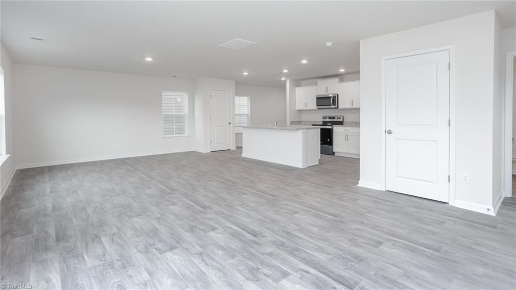 6669 Capstone Court Property Photo 10