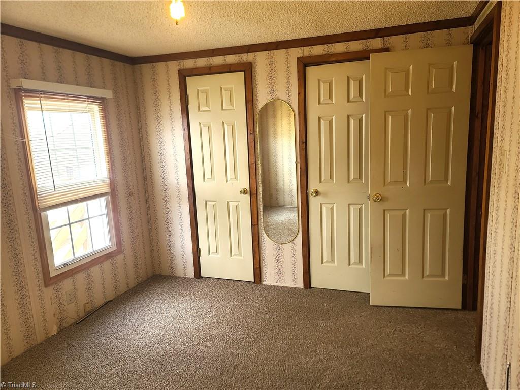 220 Joyner Circle Property Photo 12