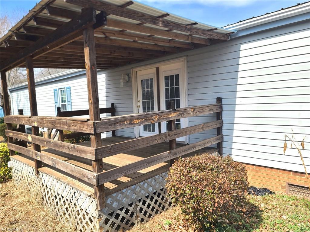 220 Joyner Circle Property Photo 20