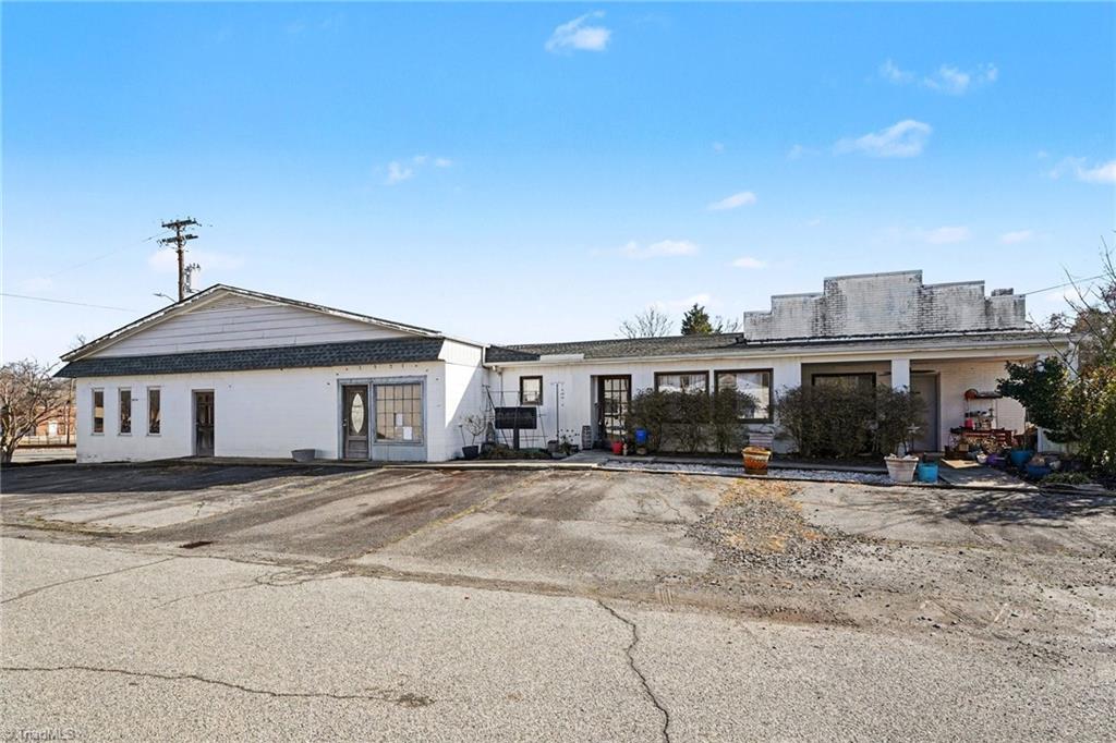 11 Bell Avenue Property Photo 2