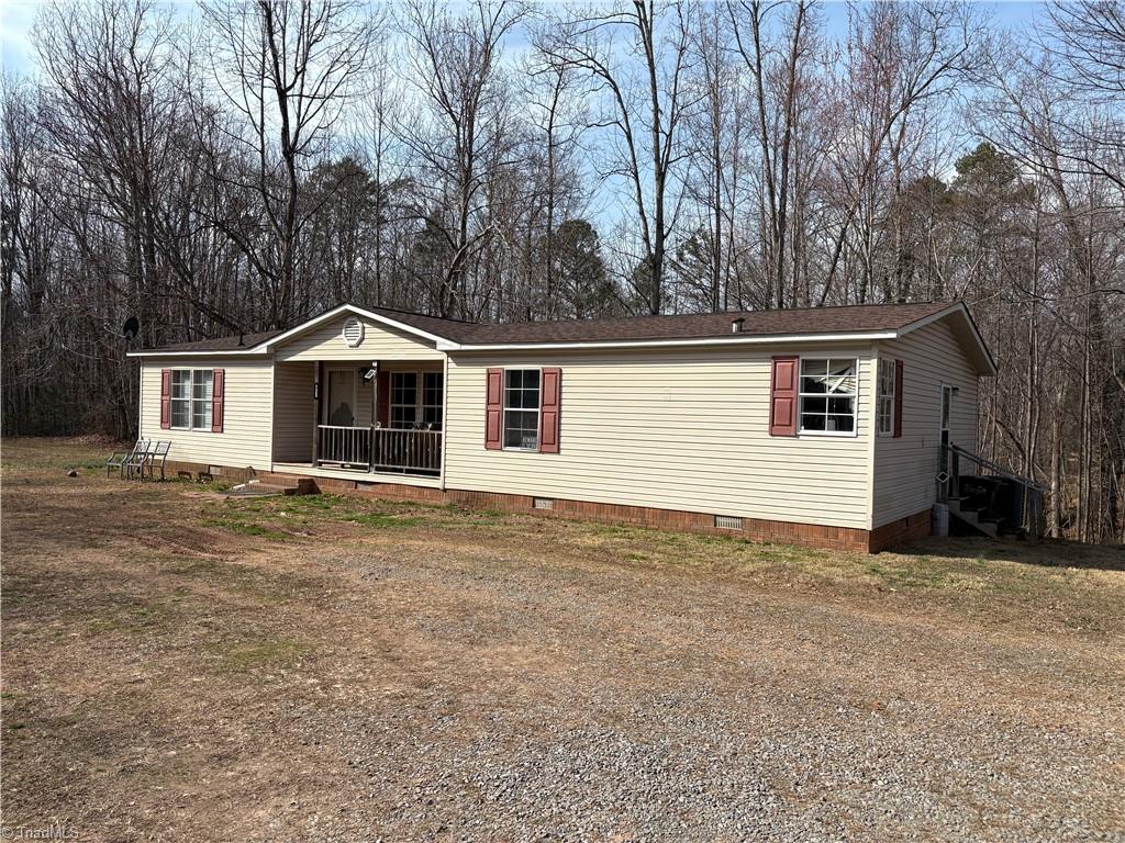125 Maple Hollow Road Property Photo 1