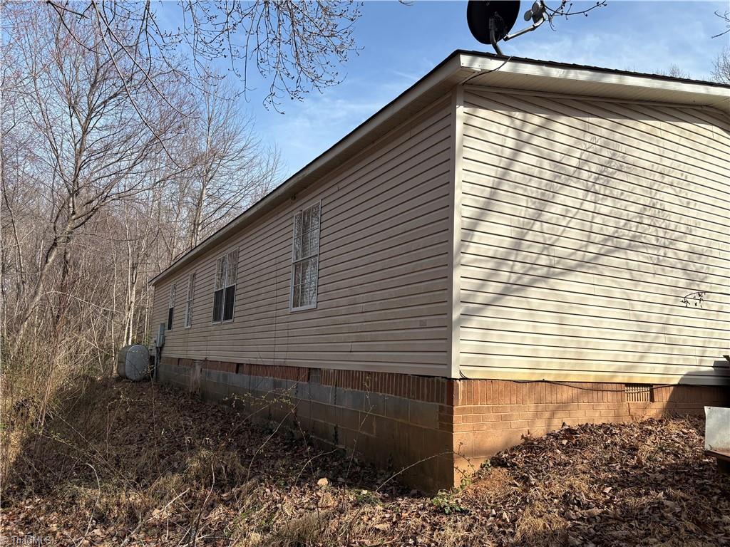 125 Maple Hollow Road Property Photo 3