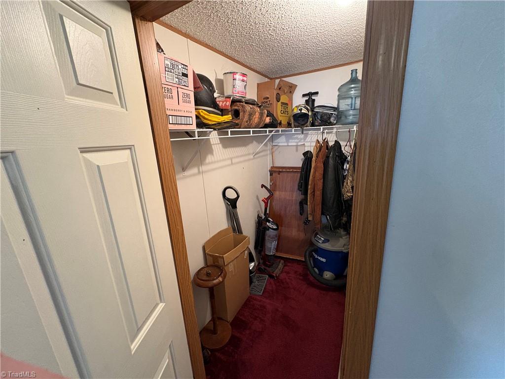 125 Maple Hollow Road Property Photo 15