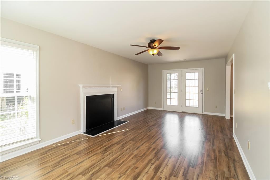 3508 Cardinal Ridge Drive Property Photo 5