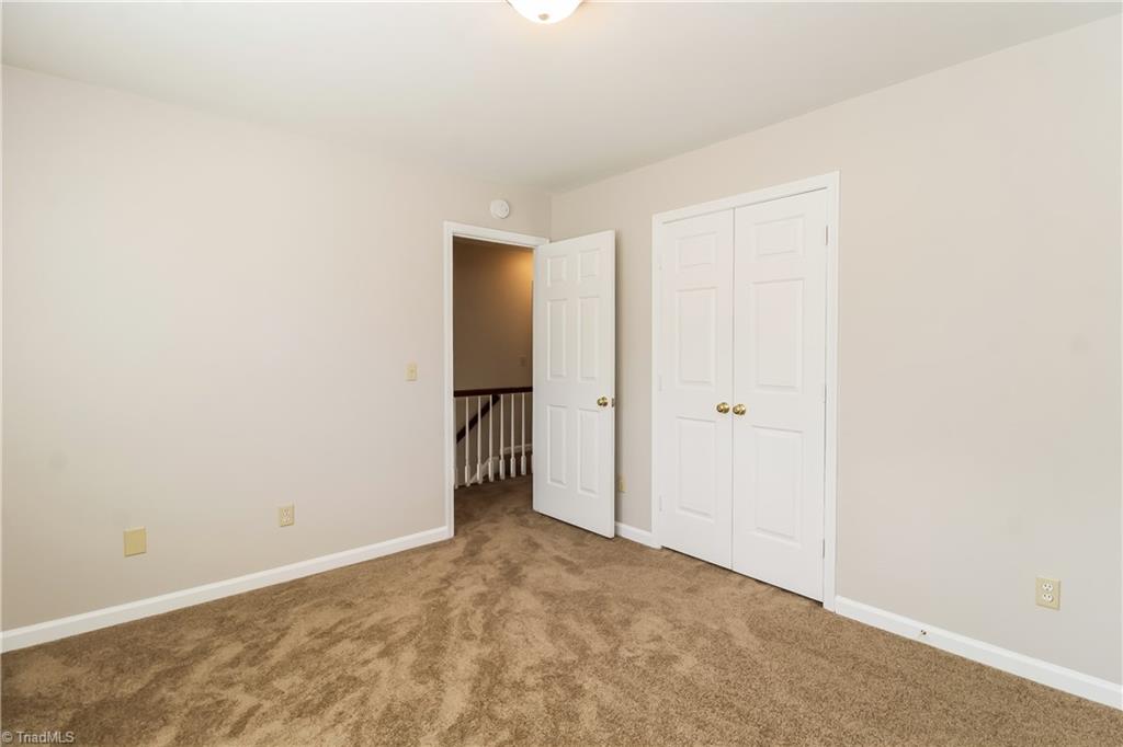 3508 Cardinal Ridge Drive Property Photo 8
