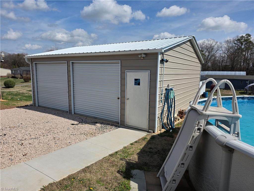 34922 Finger Road Property Photo 11