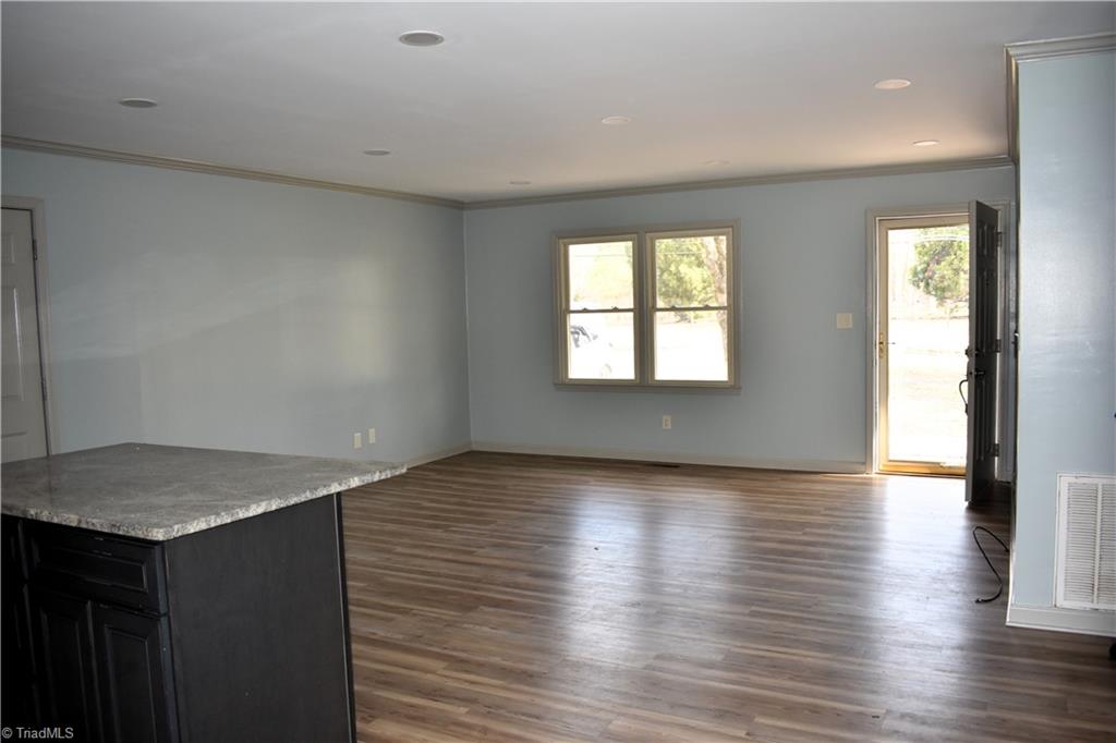 5285 E Holly Grove Road Property Photo 12