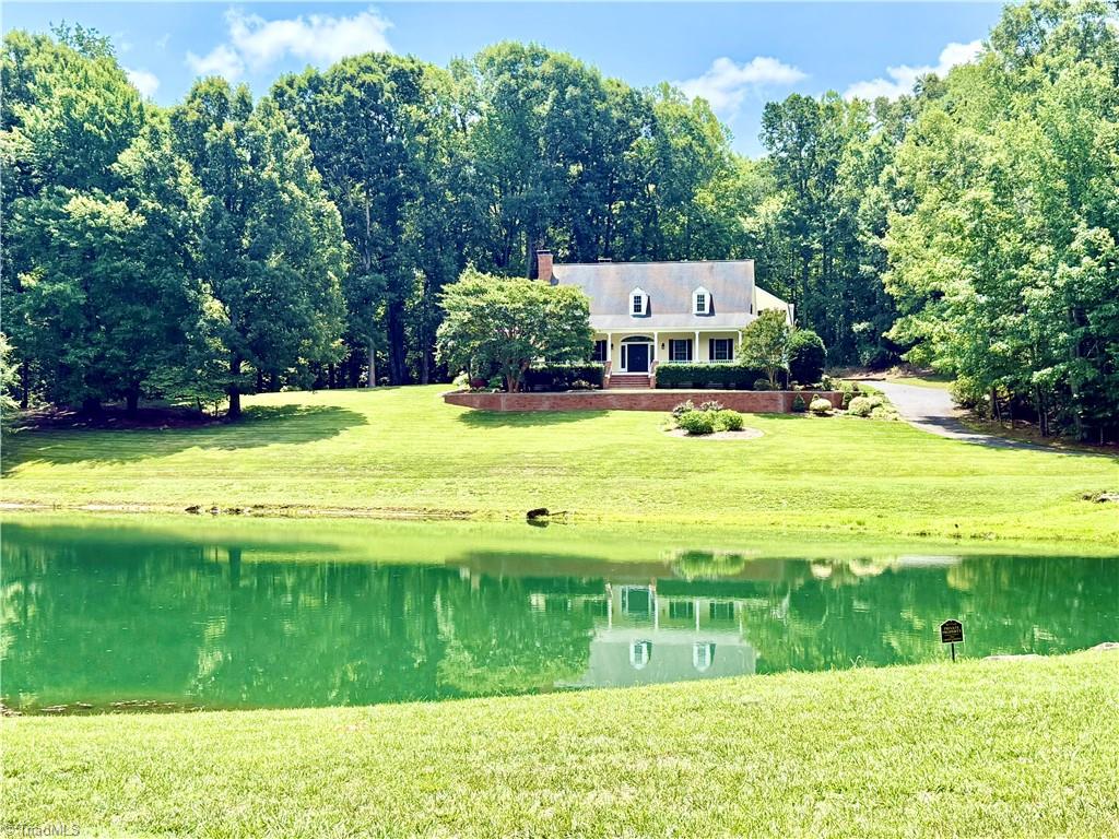 7902 Southerland Drive Property Photo 6