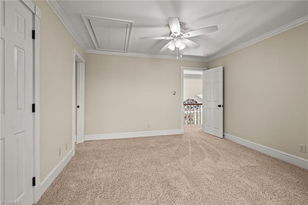 7902 Southerland Drive Property Photo 34