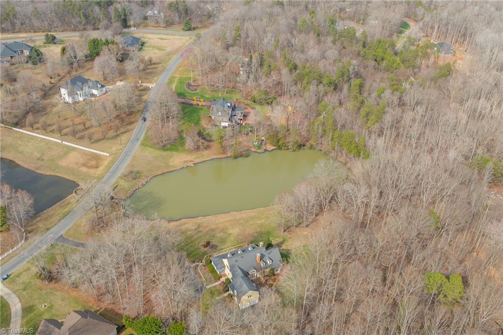 7902 Southerland Drive Property Photo 49