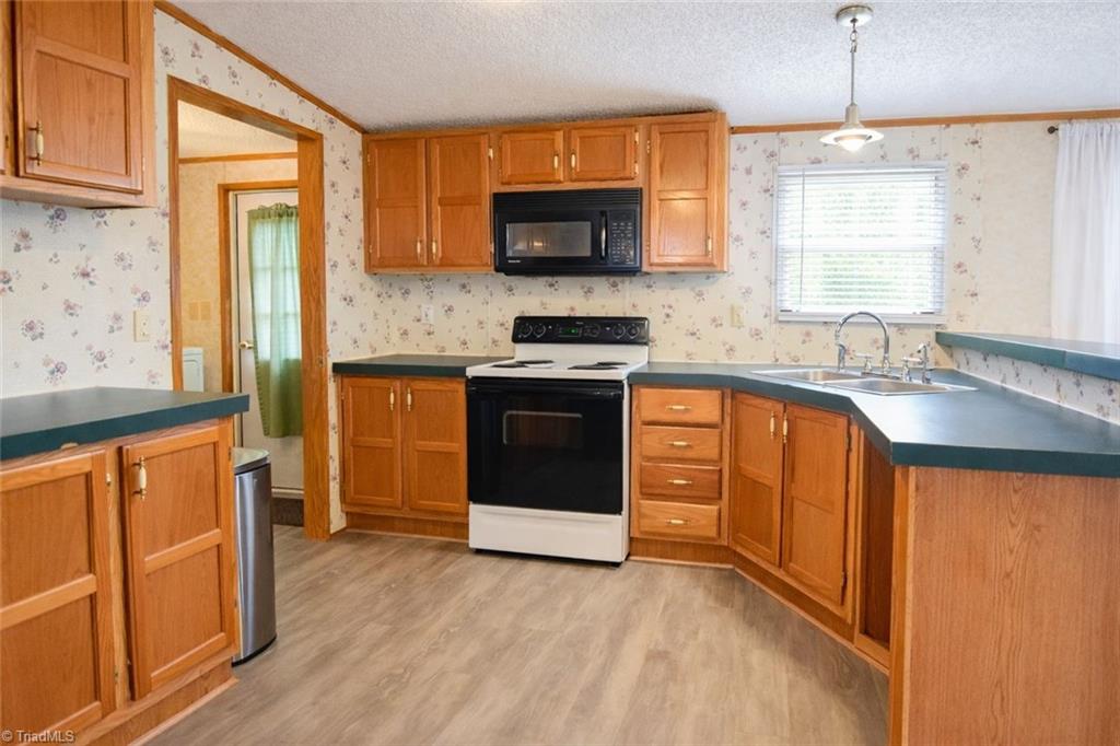 5600 Bunch Road Property Photo 4