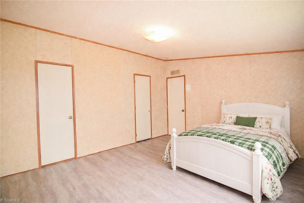5600 Bunch Road Property Photo 9