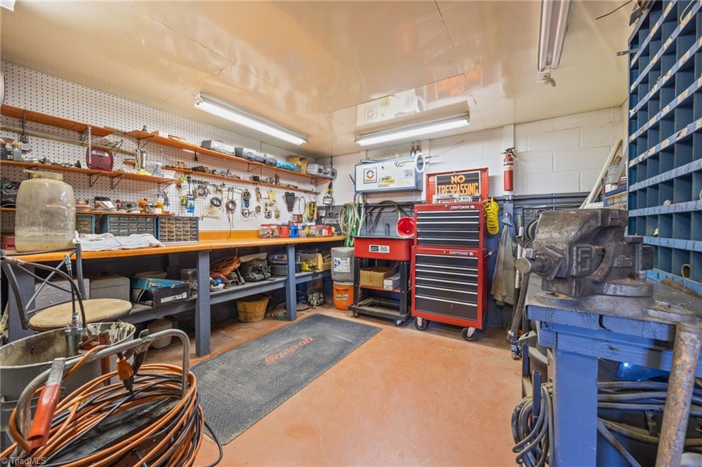 6262 Nc Highway 109 Property Photo 36