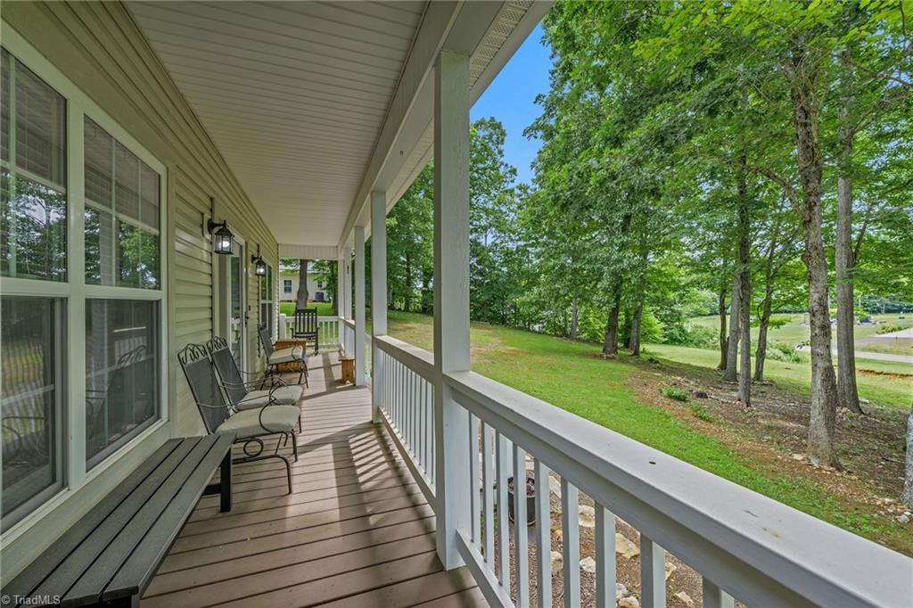 140 New Beginnings Drive Property Photo 3