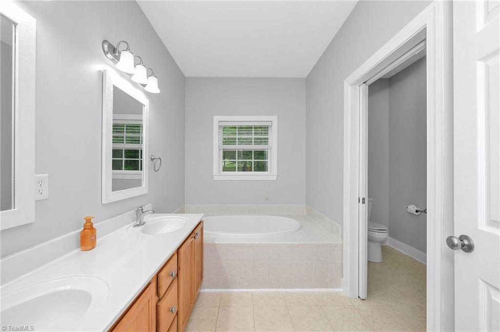 140 New Beginnings Drive Property Photo 26