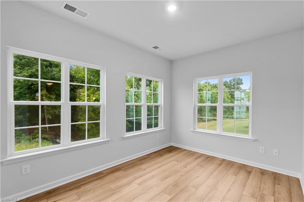 264 Yarrow Drive Property Photo 18