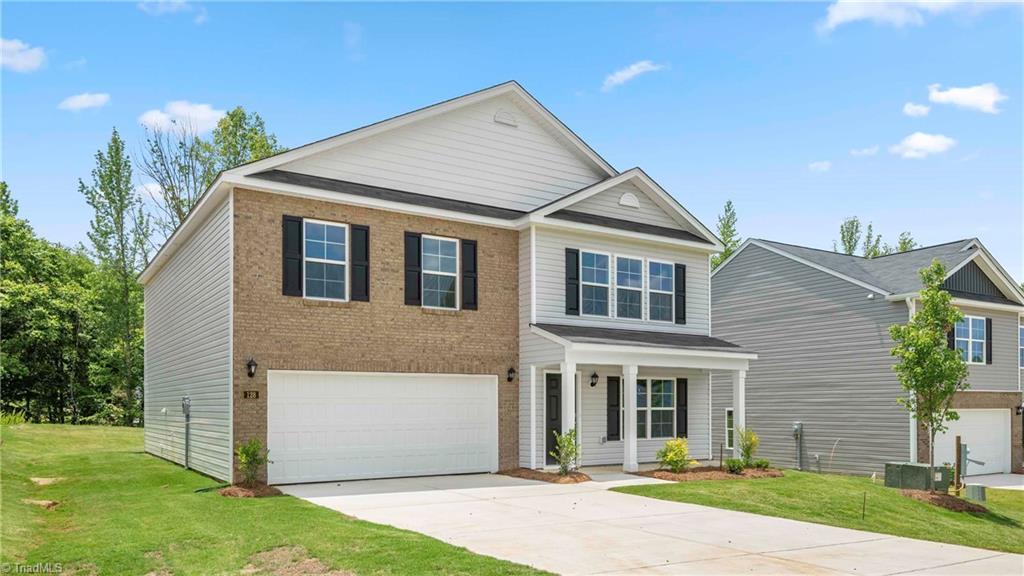 128 Greenbrier Way Property Photo 1