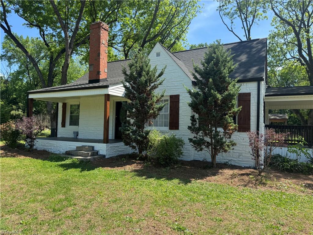 5719 Hackney Road Property Photo 2