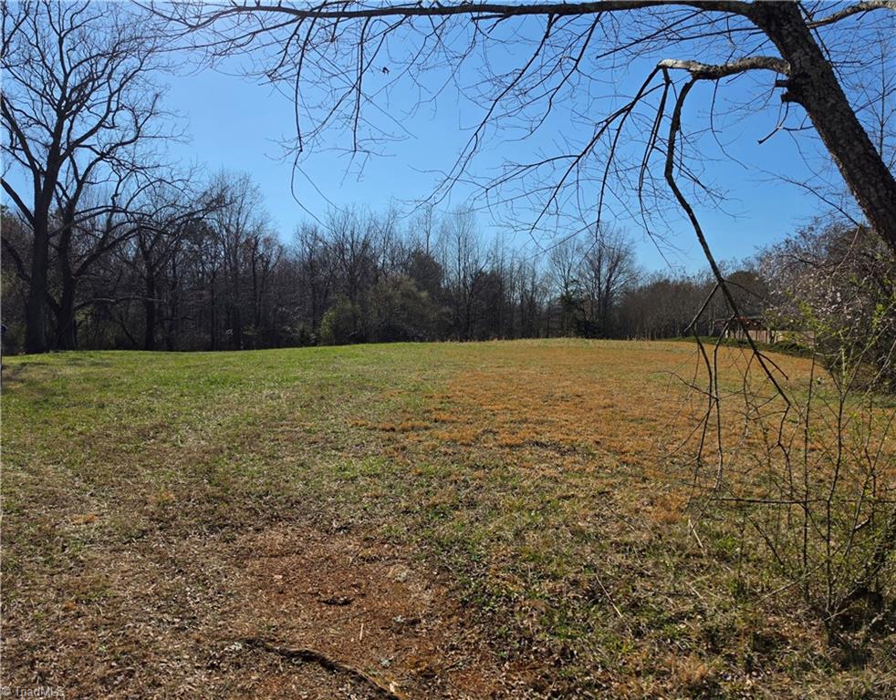 861 Johnson Ridge Road Property Photo 2