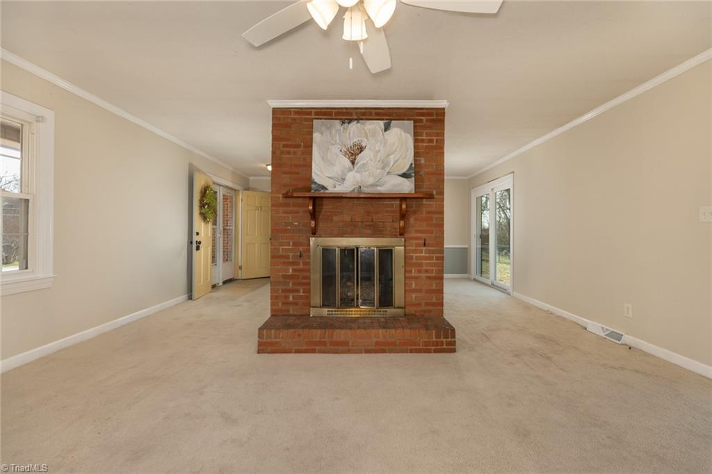 115 Monroe Drive Property Photo 10