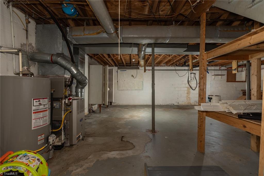 115 Monroe Drive Property Photo 36