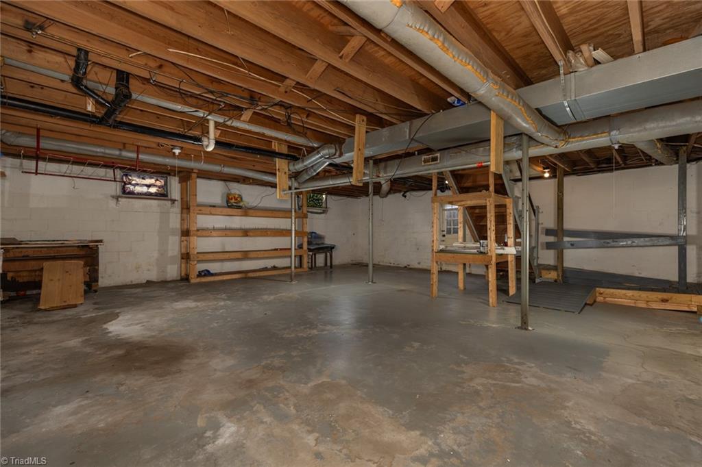 115 Monroe Drive Property Photo 38