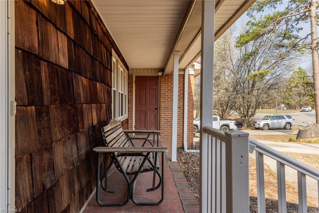 115 Monroe Drive Property Photo 44