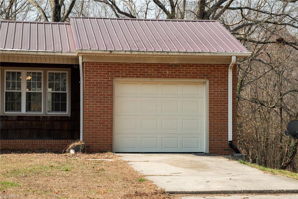 115 Monroe Drive Property Photo 46