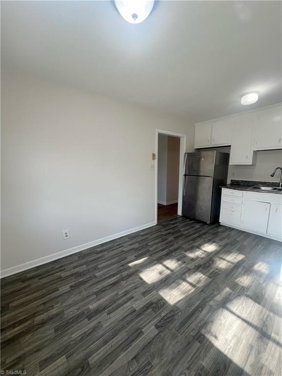 2219 Gate City Boulevard Property Photo 3