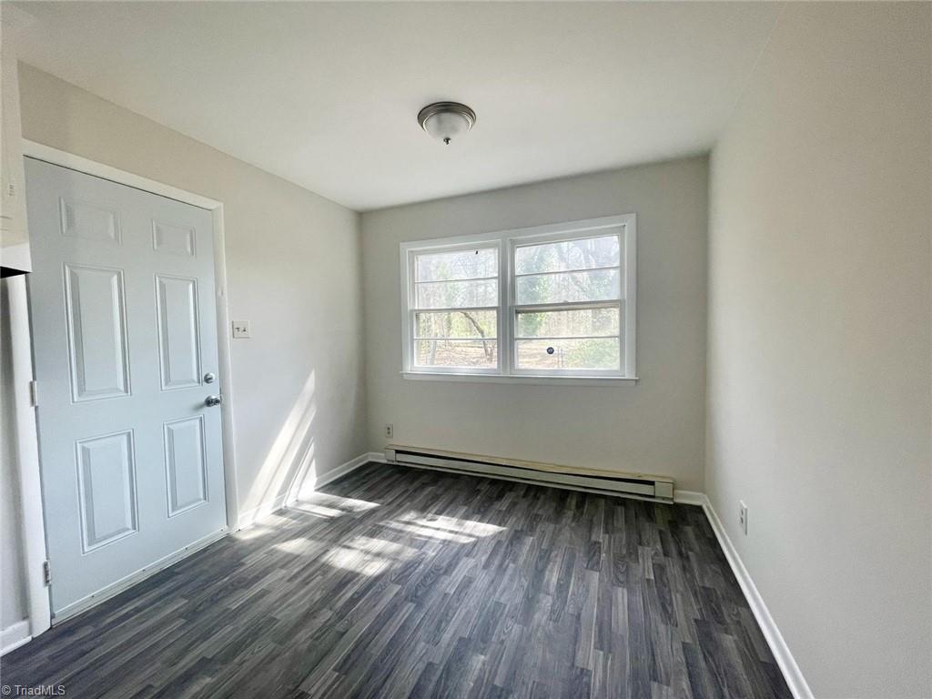 2219 Gate City Boulevard Property Photo 5